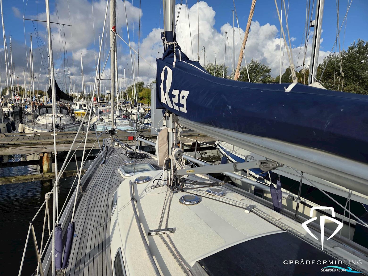 Hallberg Rassy 29