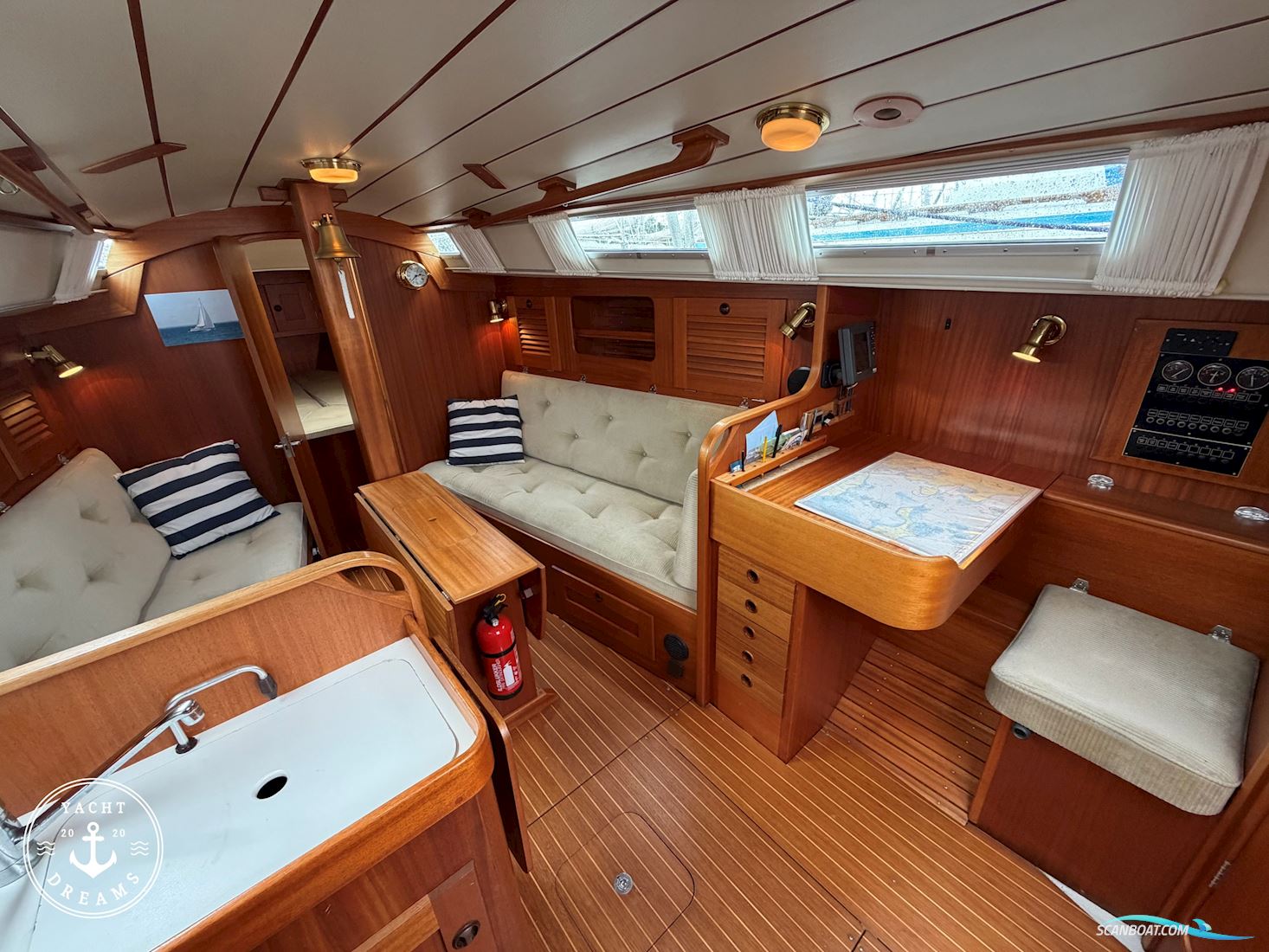 Hallberg Rassy 31 MKII