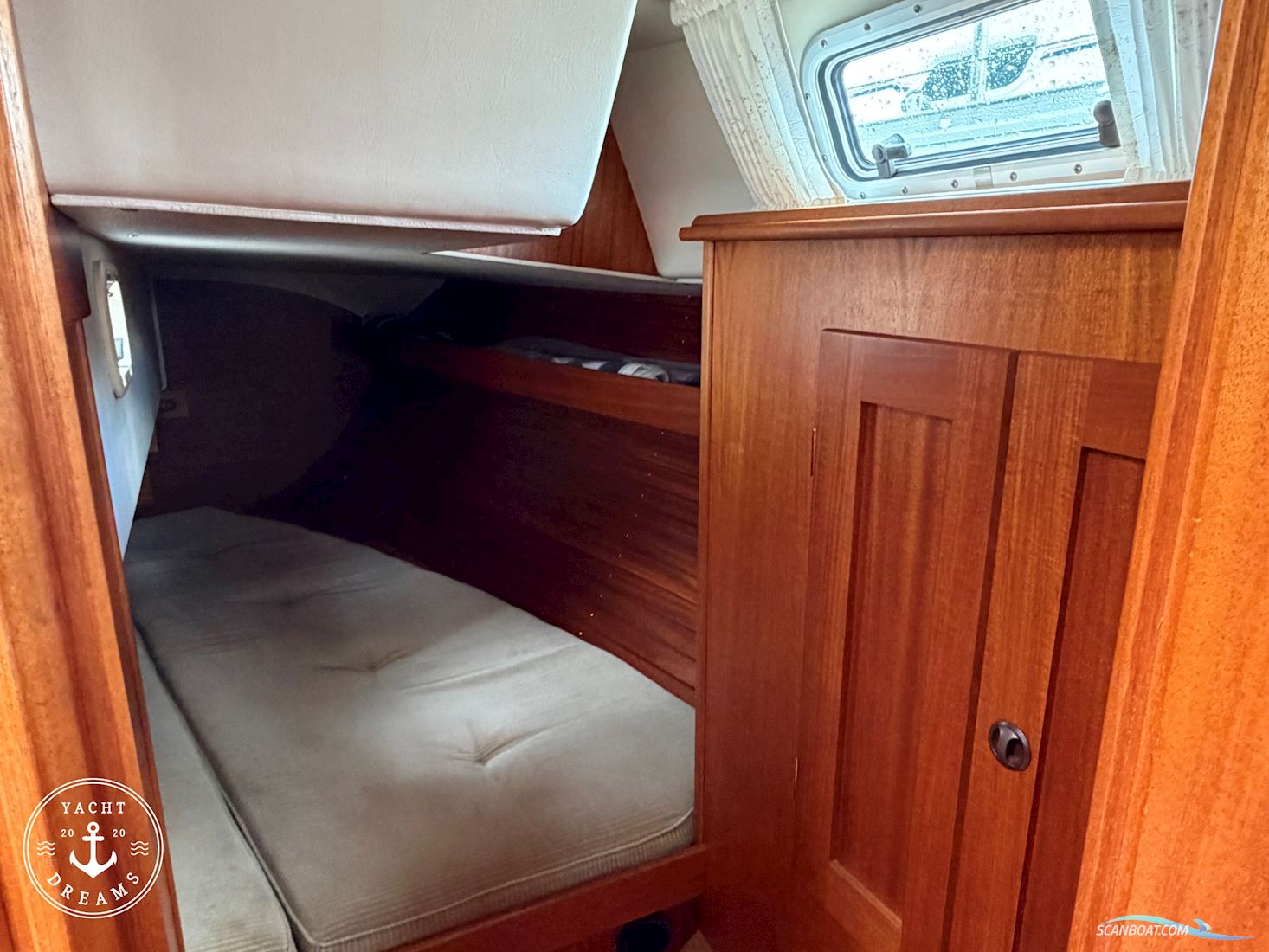 Hallberg Rassy 31 MKII