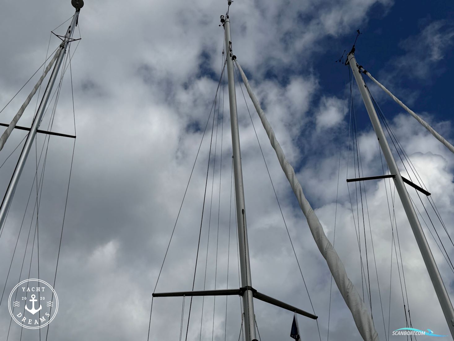 Hallberg Rassy 31 MKII