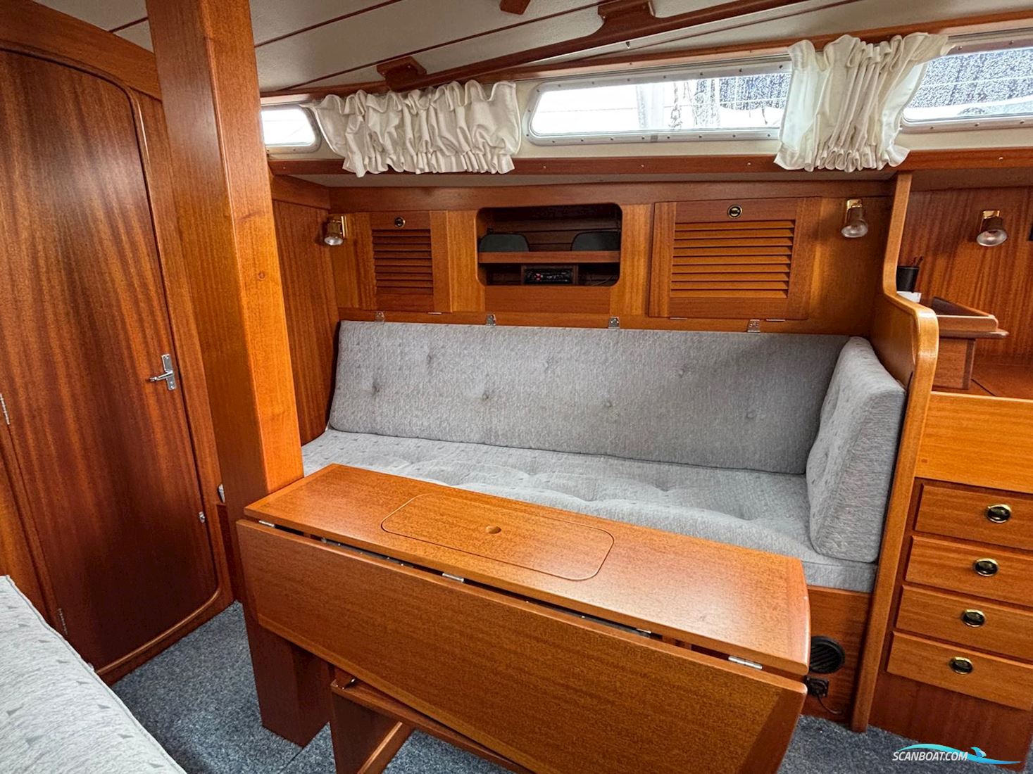 Hallberg-Rassy 31