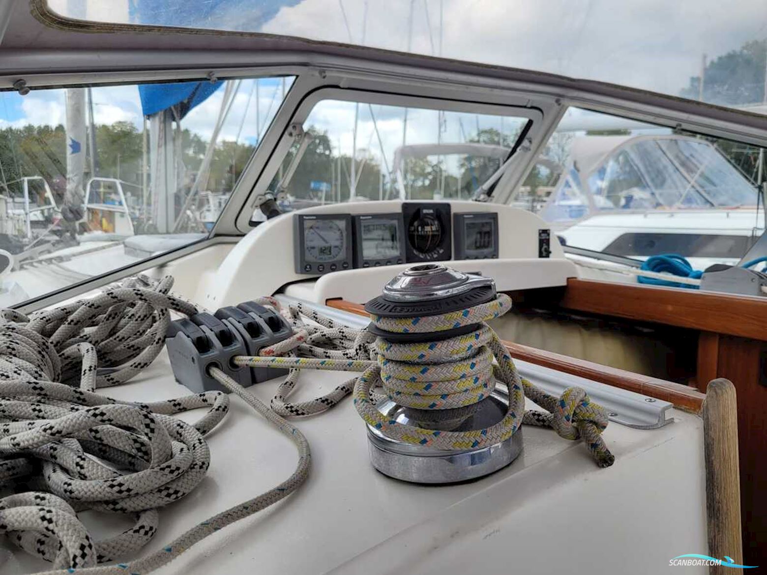 Hallberg Rassy 31