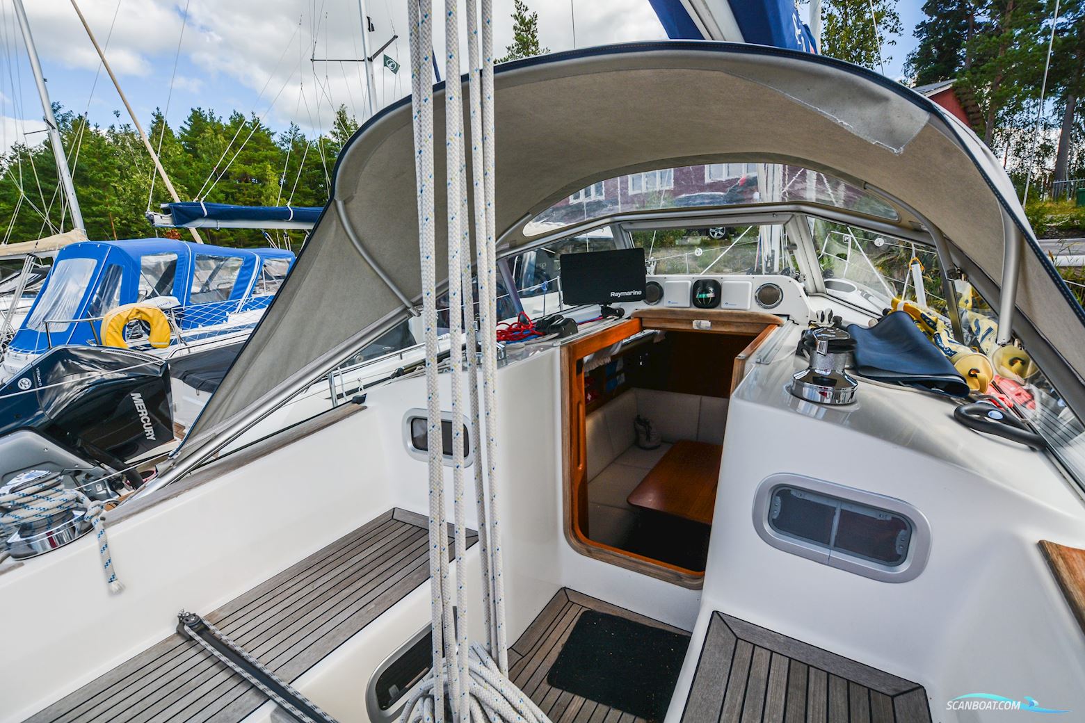 Hallberg-Rassy 310
