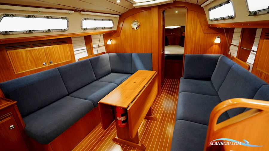 Hallberg-Rassy 310