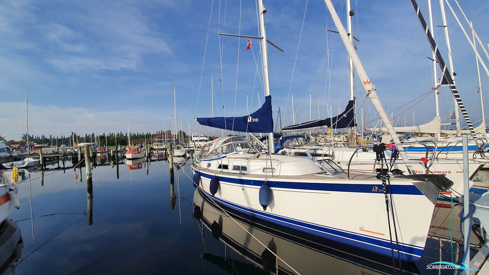 Hallberg Rassy 310