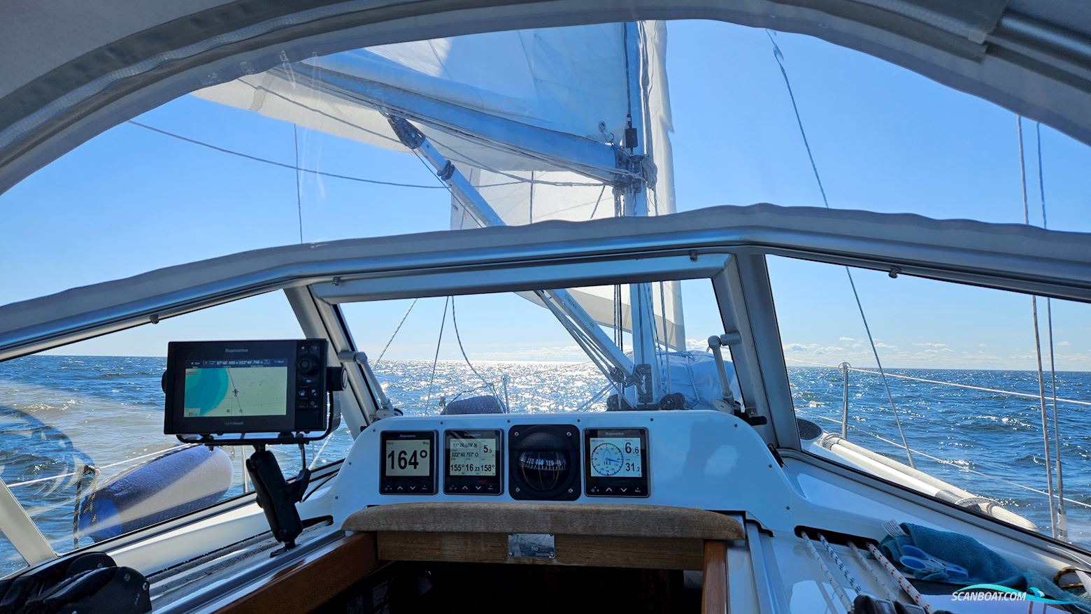 Hallberg Rassy 310