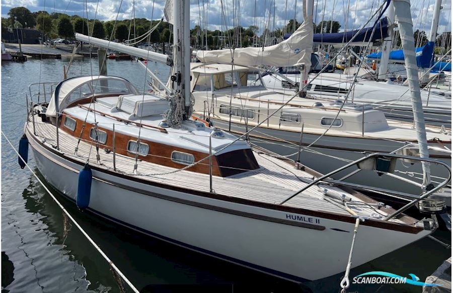Hallberg Rassy 33 Mistral Segelboot 1973, mit Volvo Penta 2003 motor, Dänemark