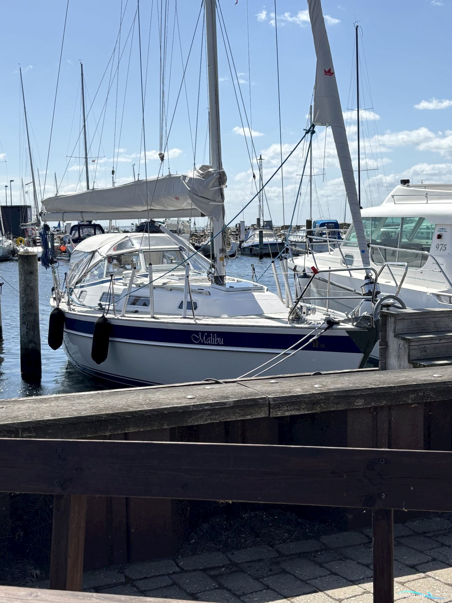 Hallberg-Rassy 34 SC