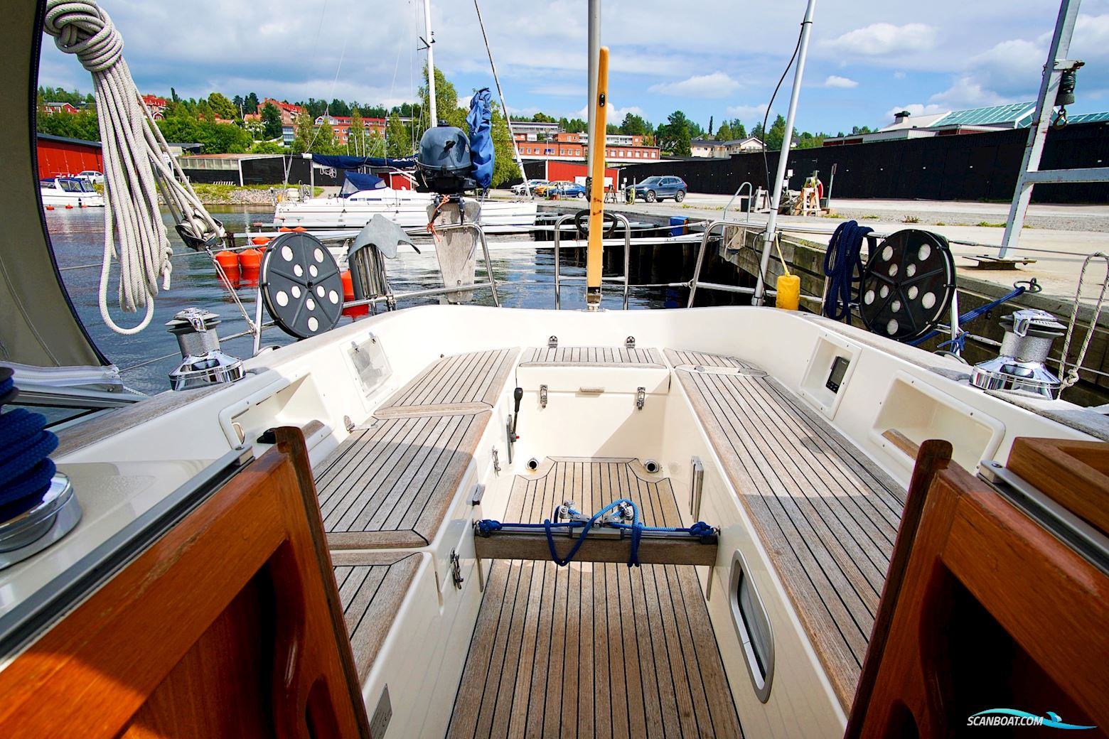 Hallberg-Rassy 34