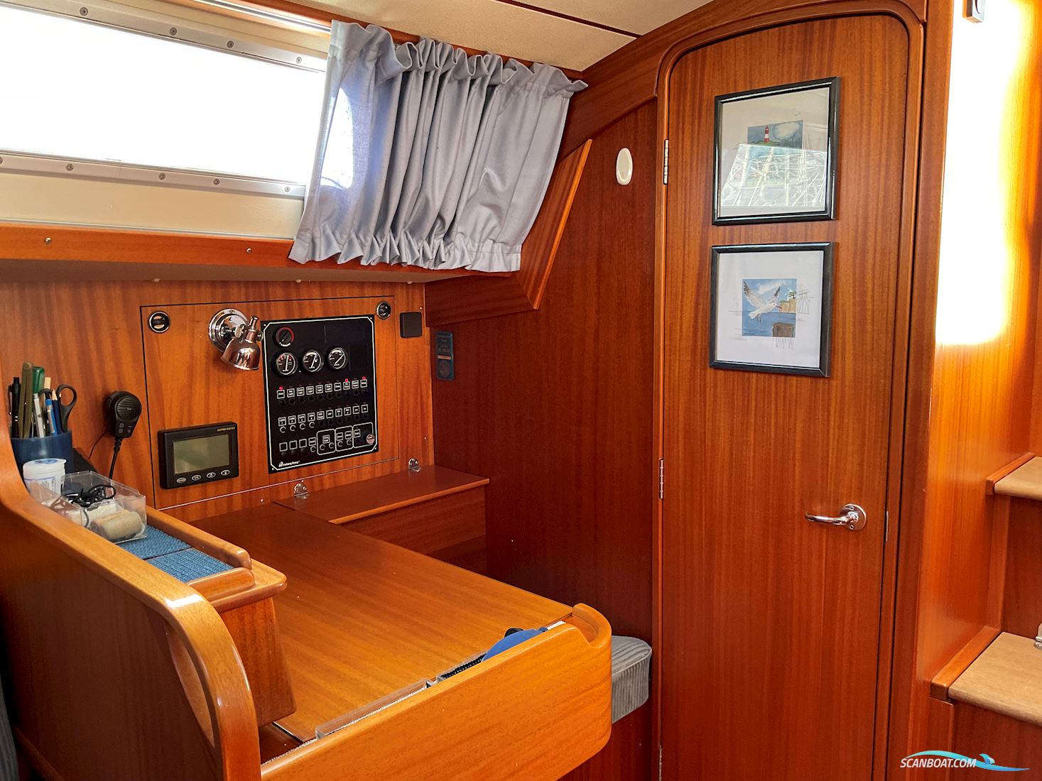 Hallberg-Rassy 34
