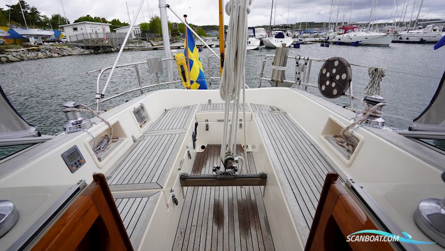 Hallberg-Rassy 34