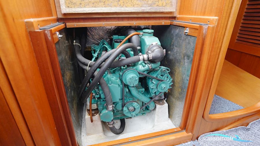 Hallberg-Rassy 34