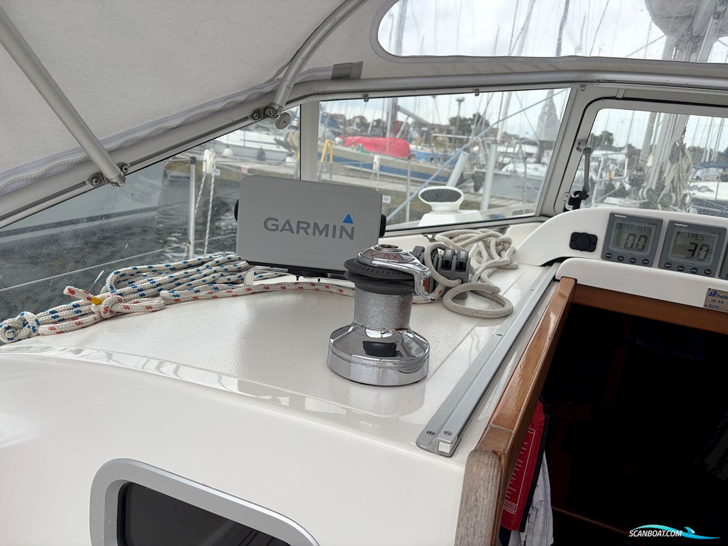 Hallberg-Rassy 34