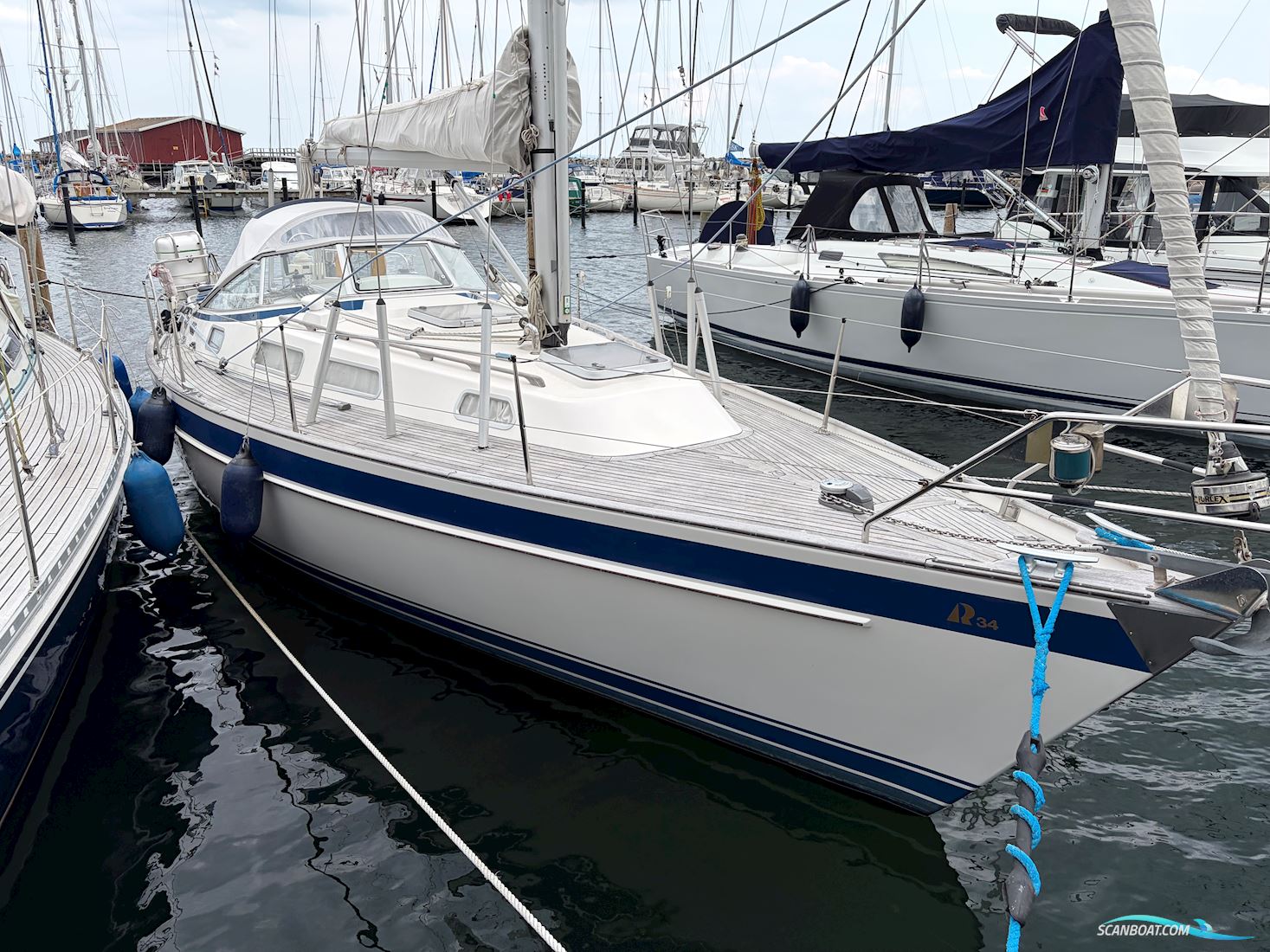 Hallberg-Rassy 34