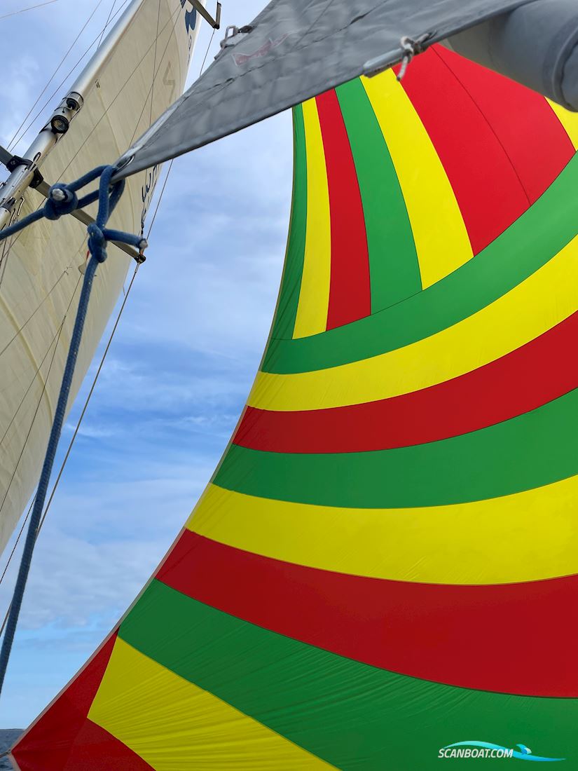 Hallberg-Rassy 34