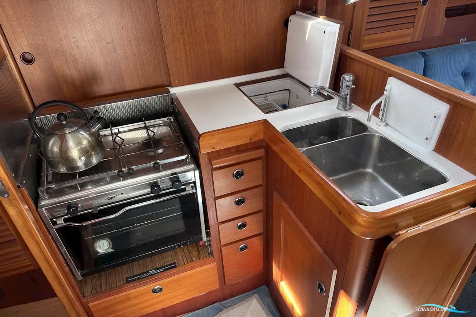 Hallberg-rassy 34