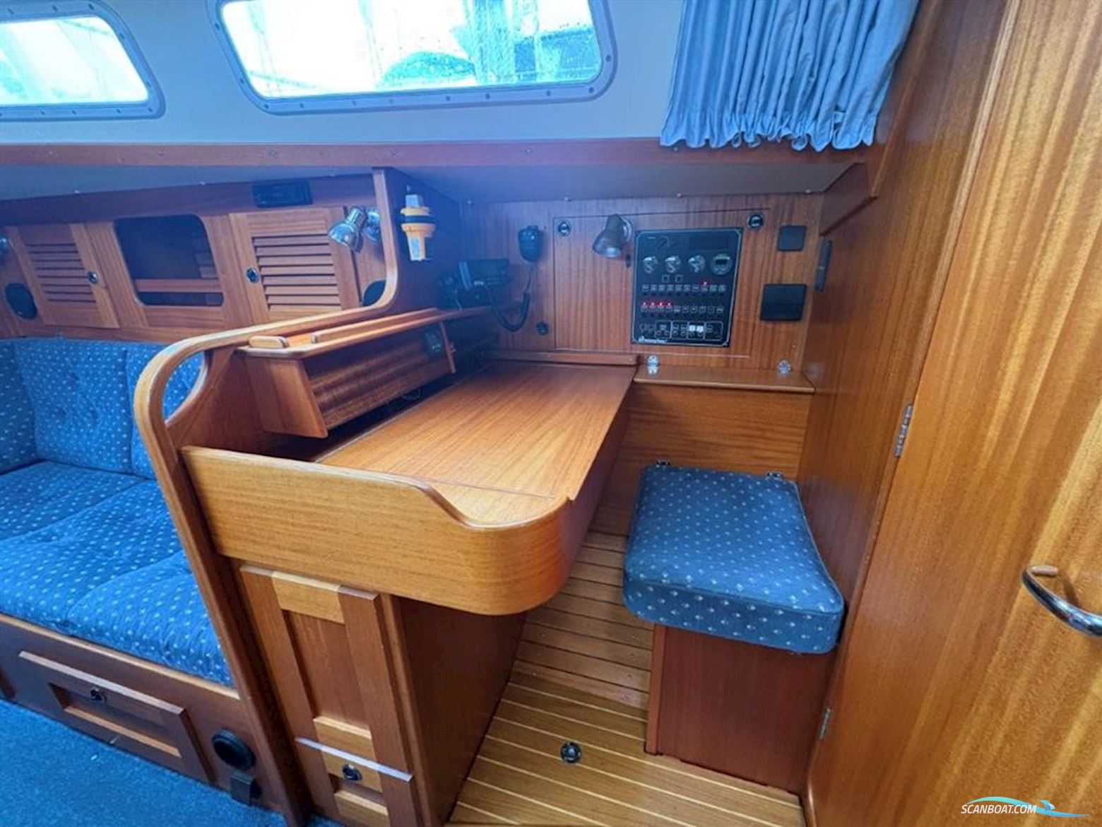 Hallberg-rassy 34