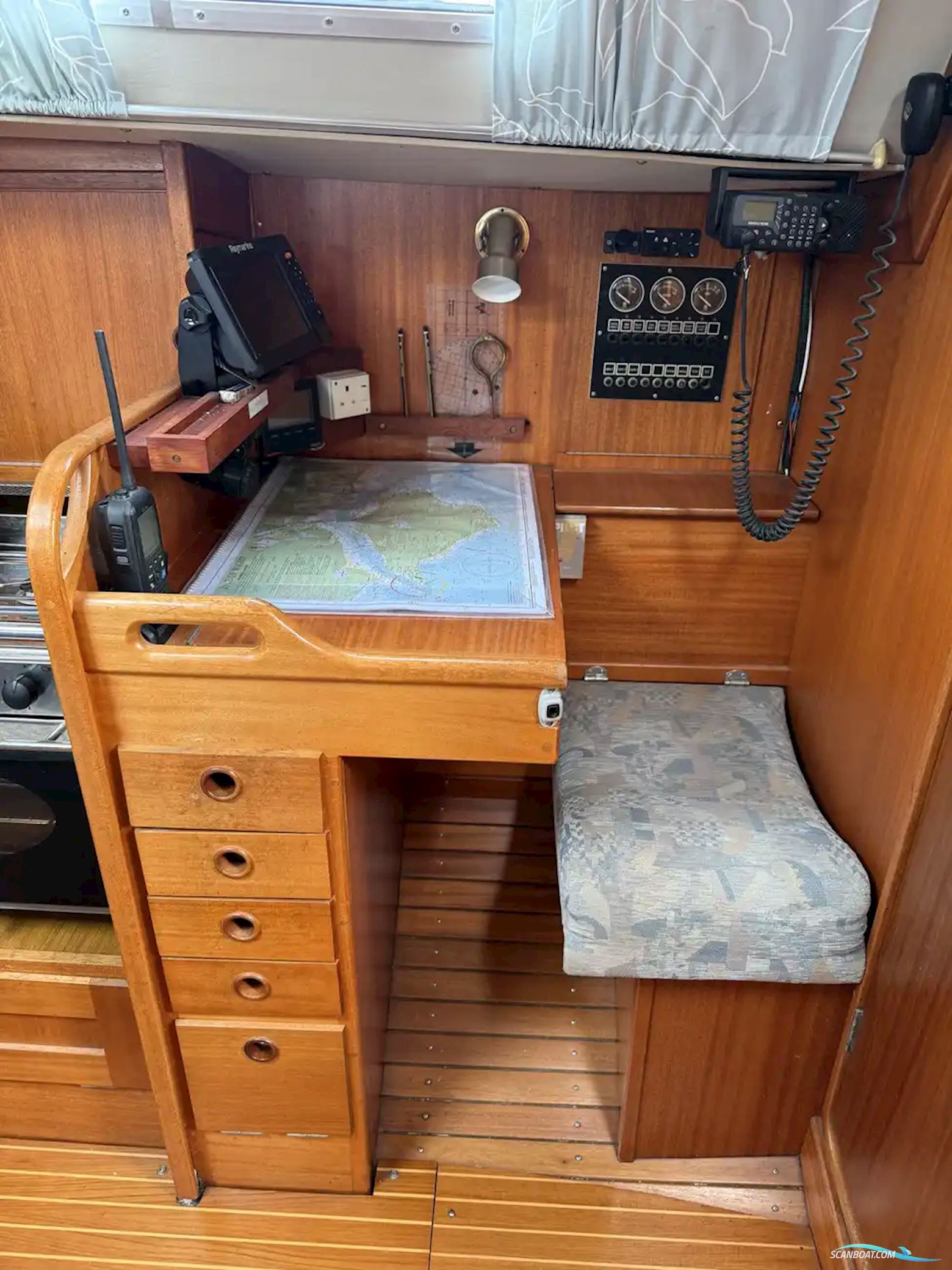 Hallberg-rassy 34
