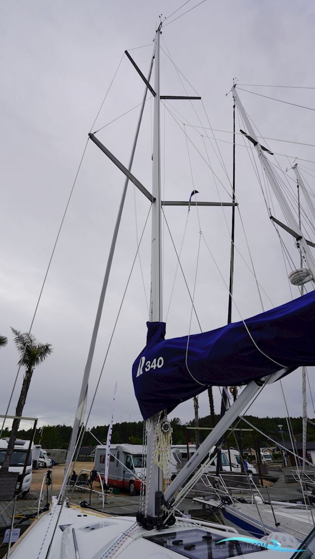 Hallberg-Rassy 340