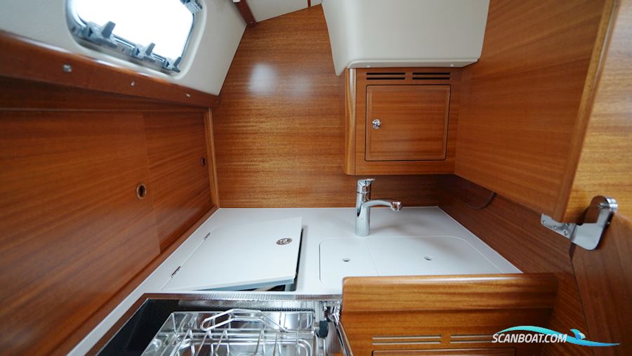 Hallberg-Rassy 340
