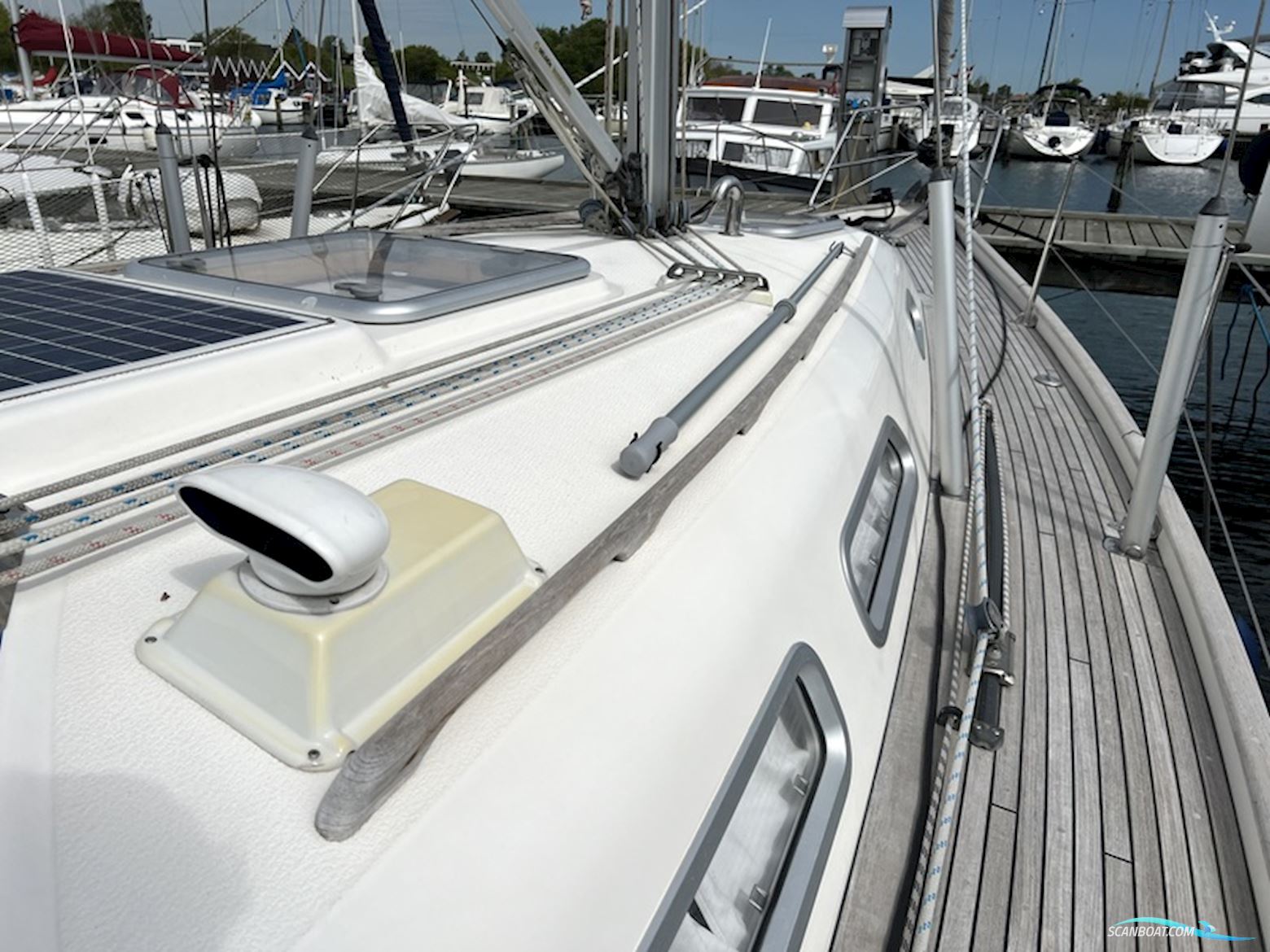 Hallberg Rassy 342