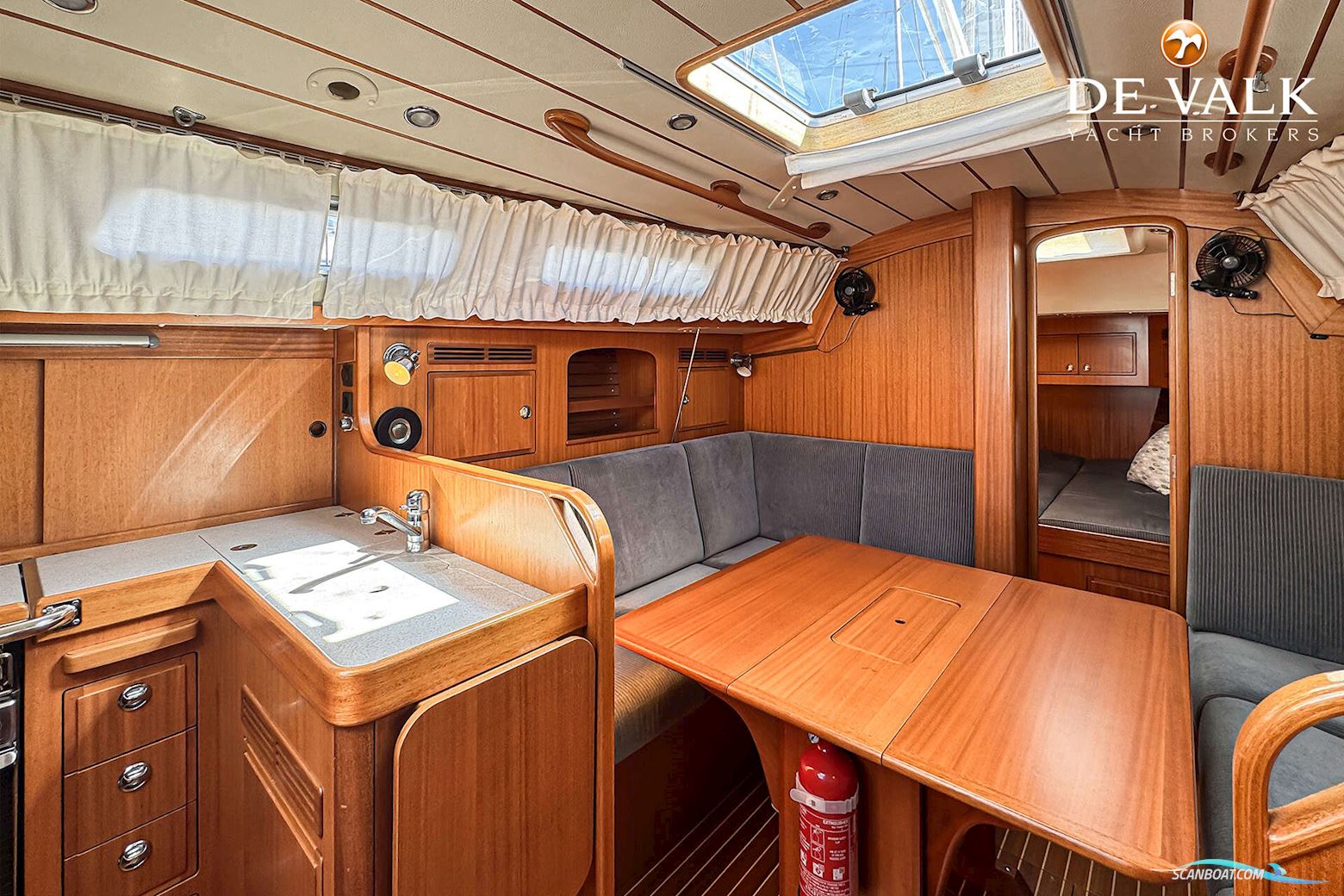 Hallberg Rassy 342