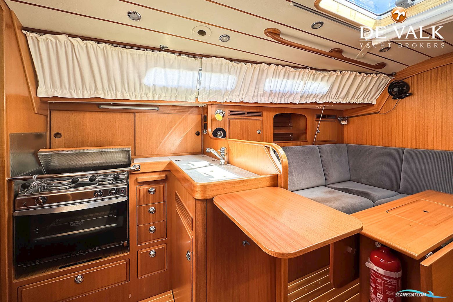 Hallberg Rassy 342