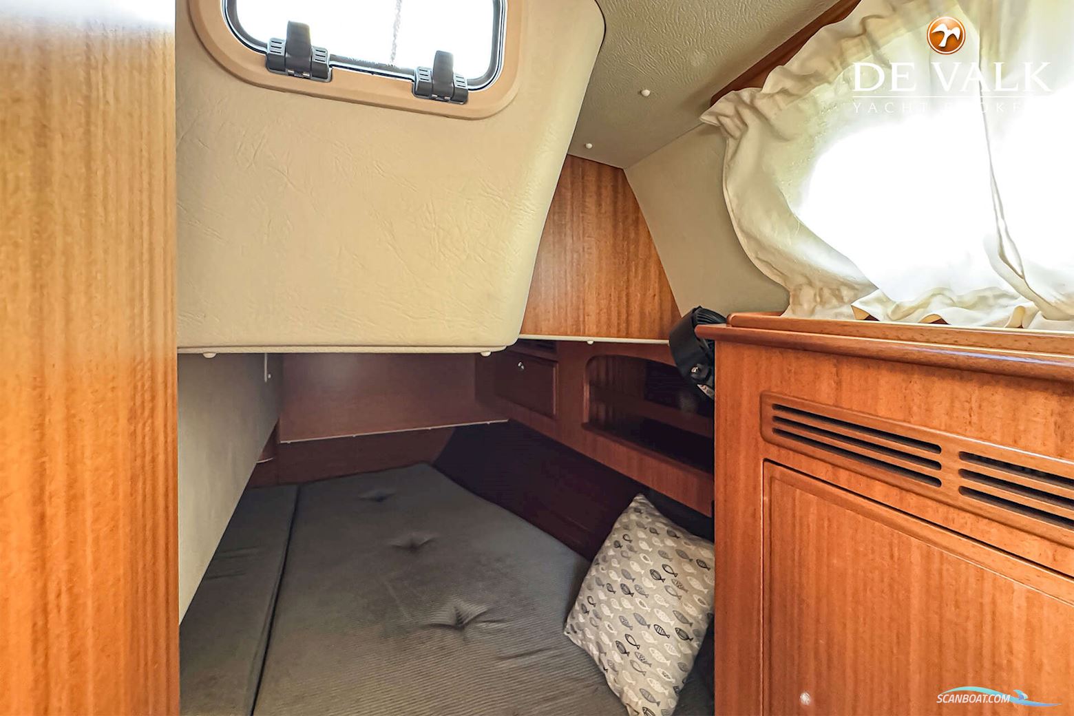 Hallberg Rassy 342