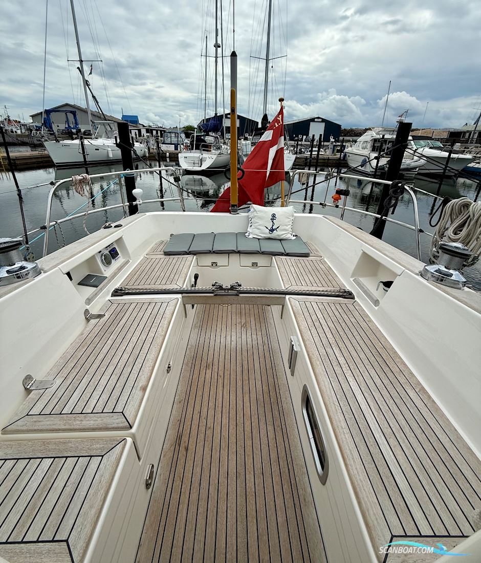Hallberg-Rassy 342