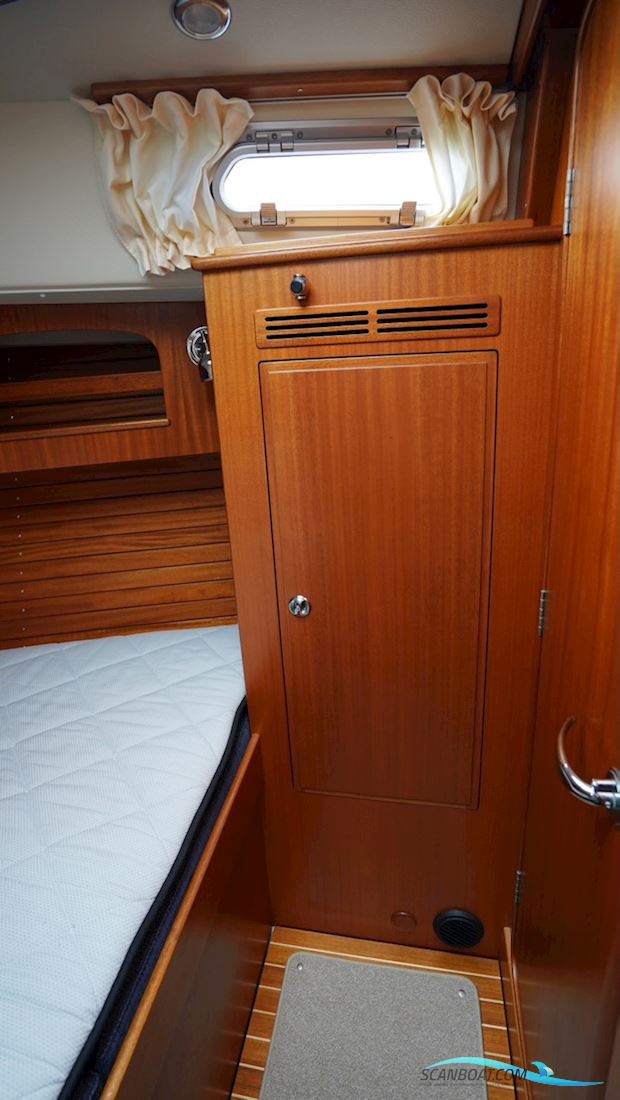 Hallberg-Rassy 342