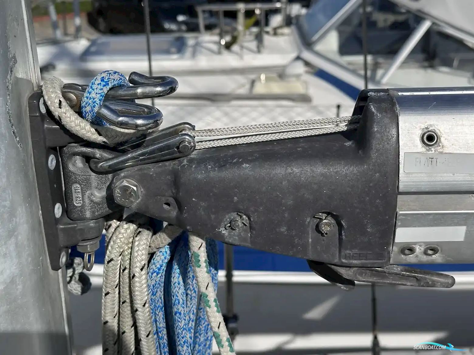 Hallberg-rassy 352