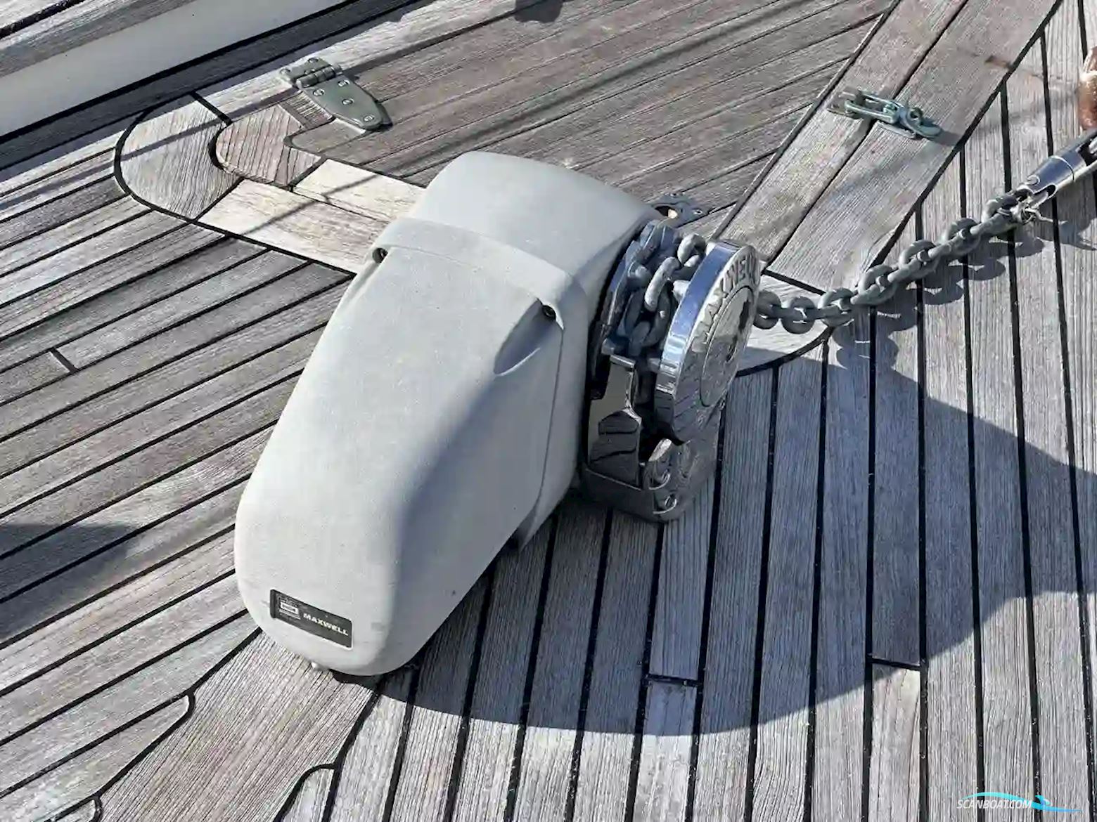Hallberg-rassy 352
