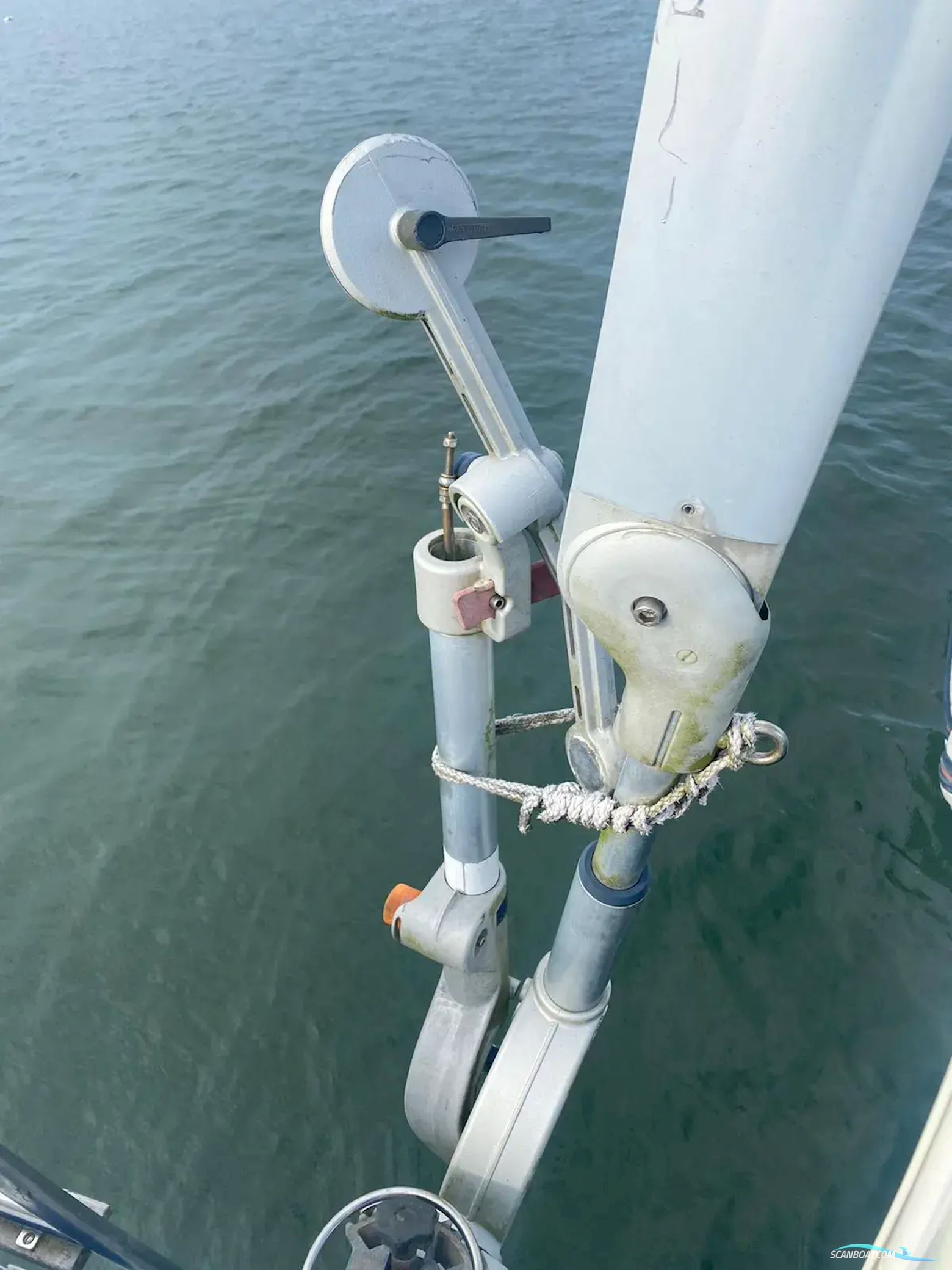 Hallberg-Rassy 352
