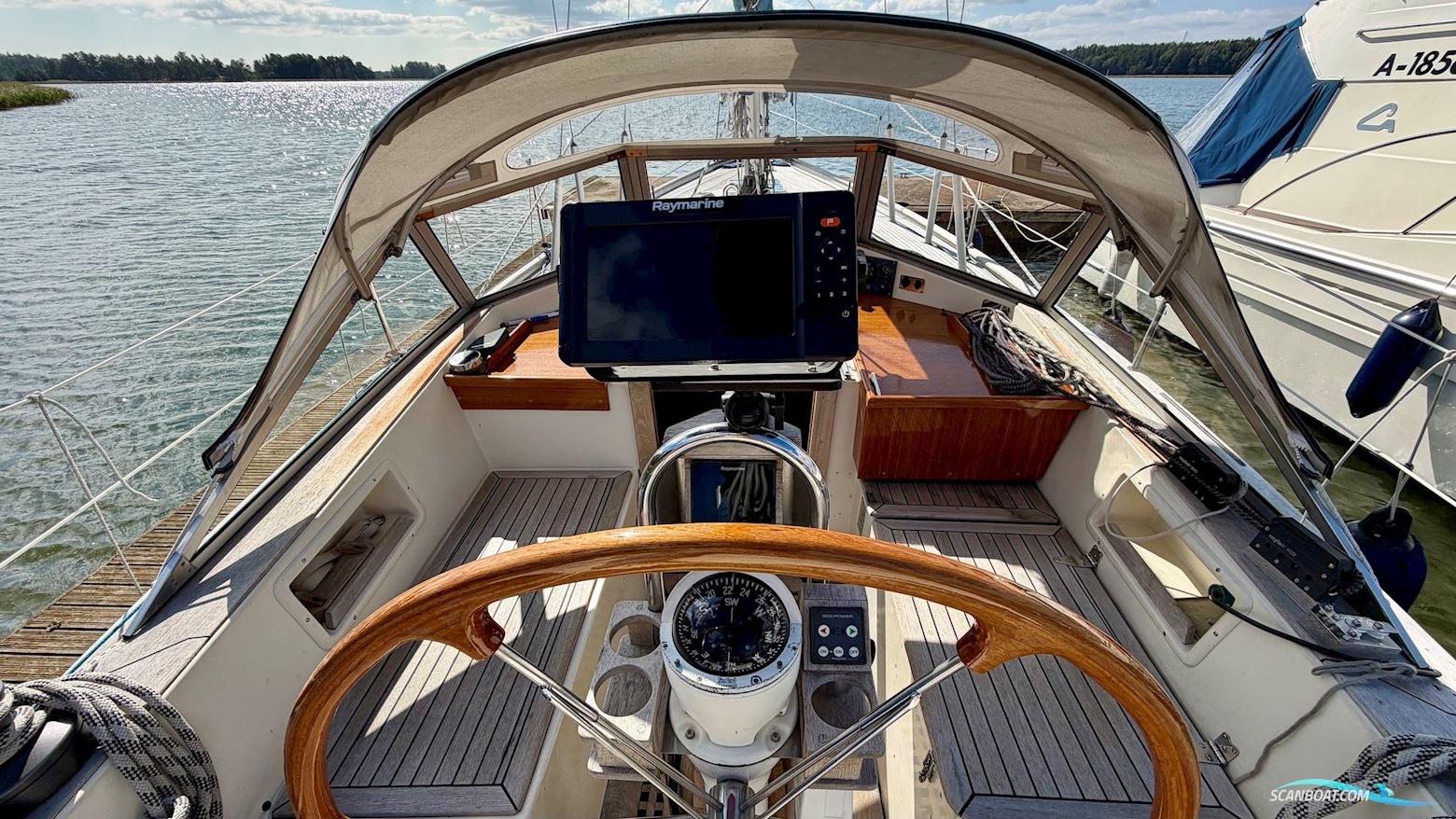 Hallberg-Rassy 352 Scandinavia