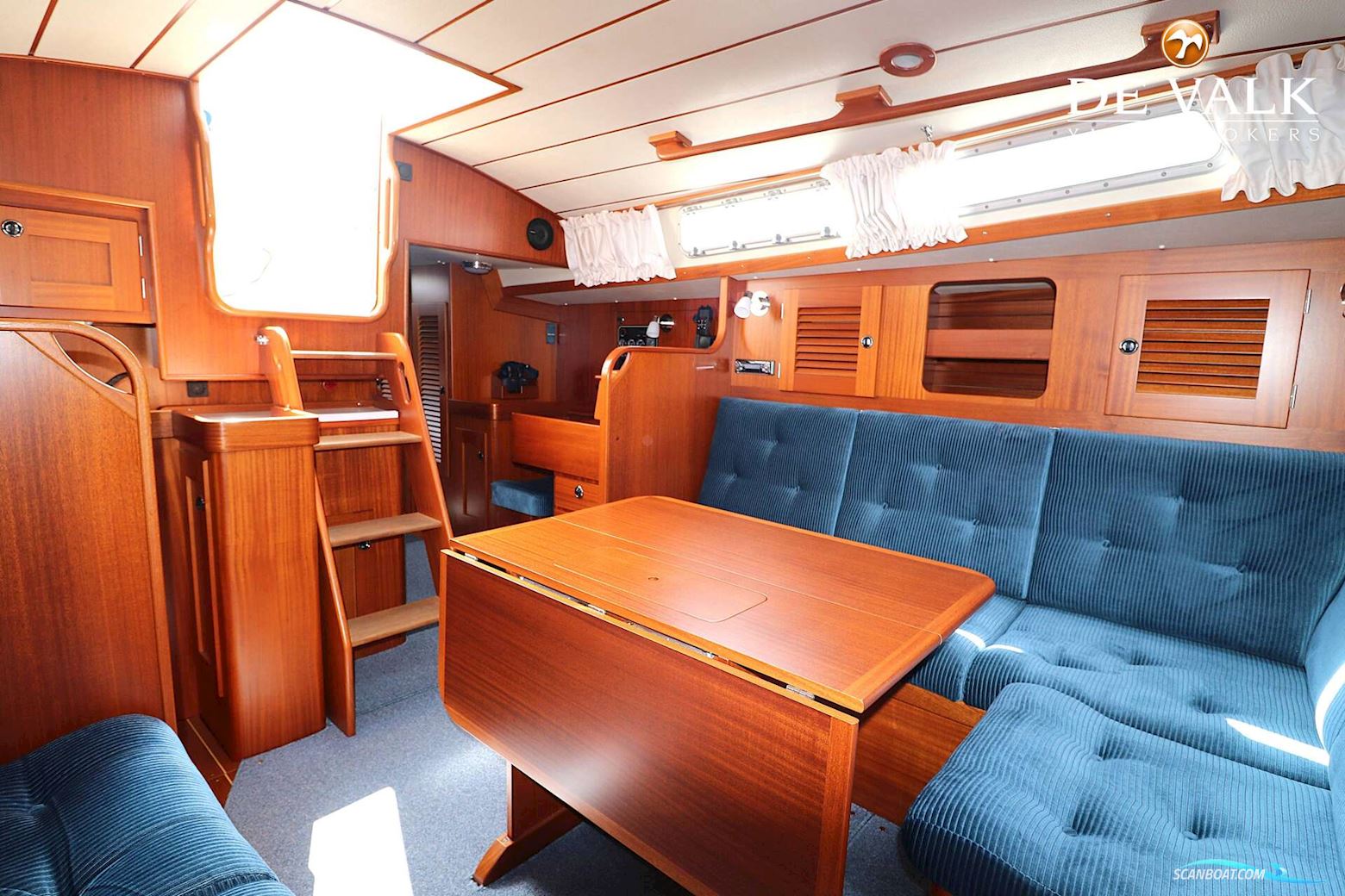 Hallberg Rassy 36