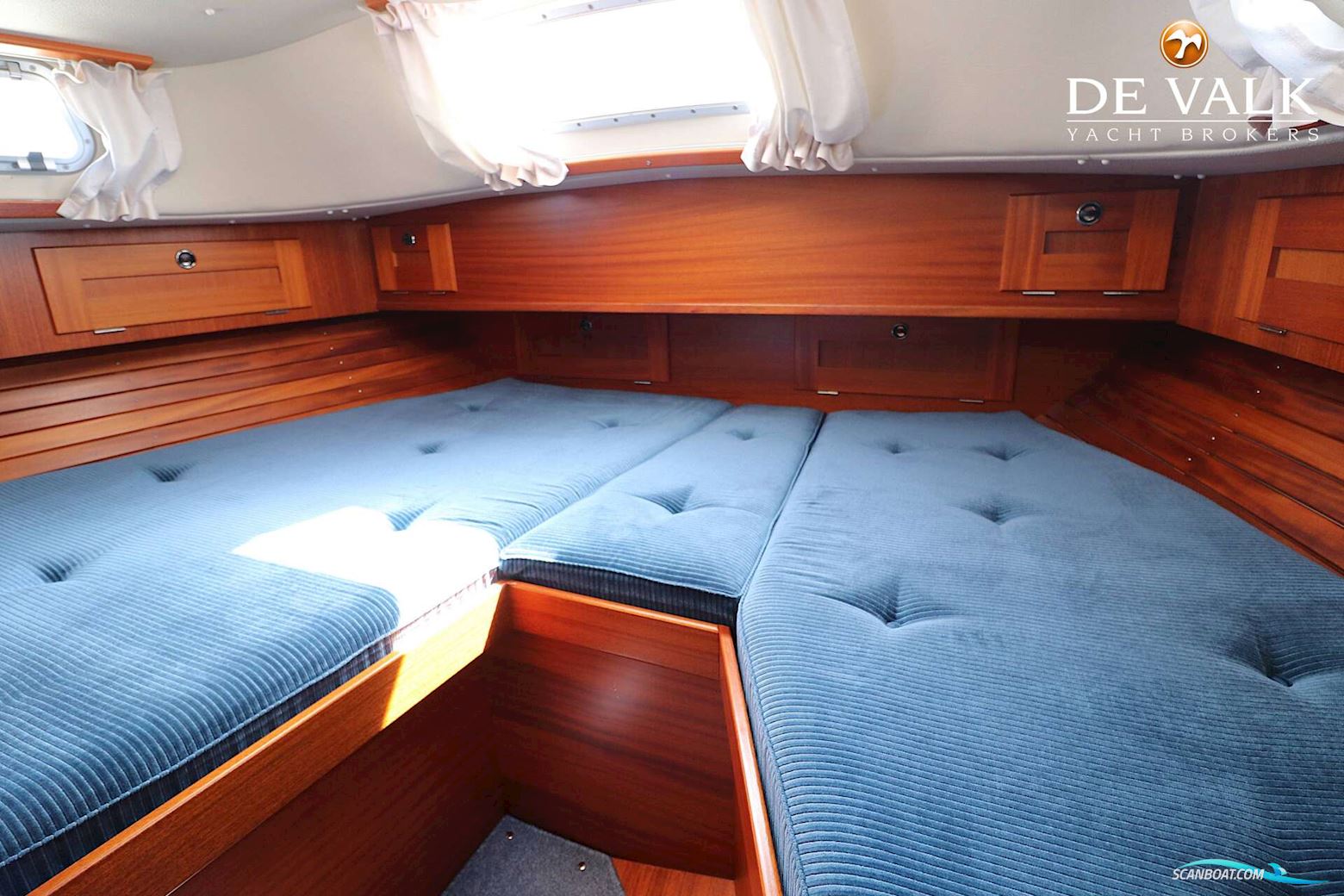Hallberg Rassy 36
