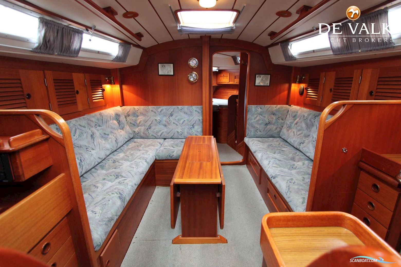 Hallberg Rassy 36