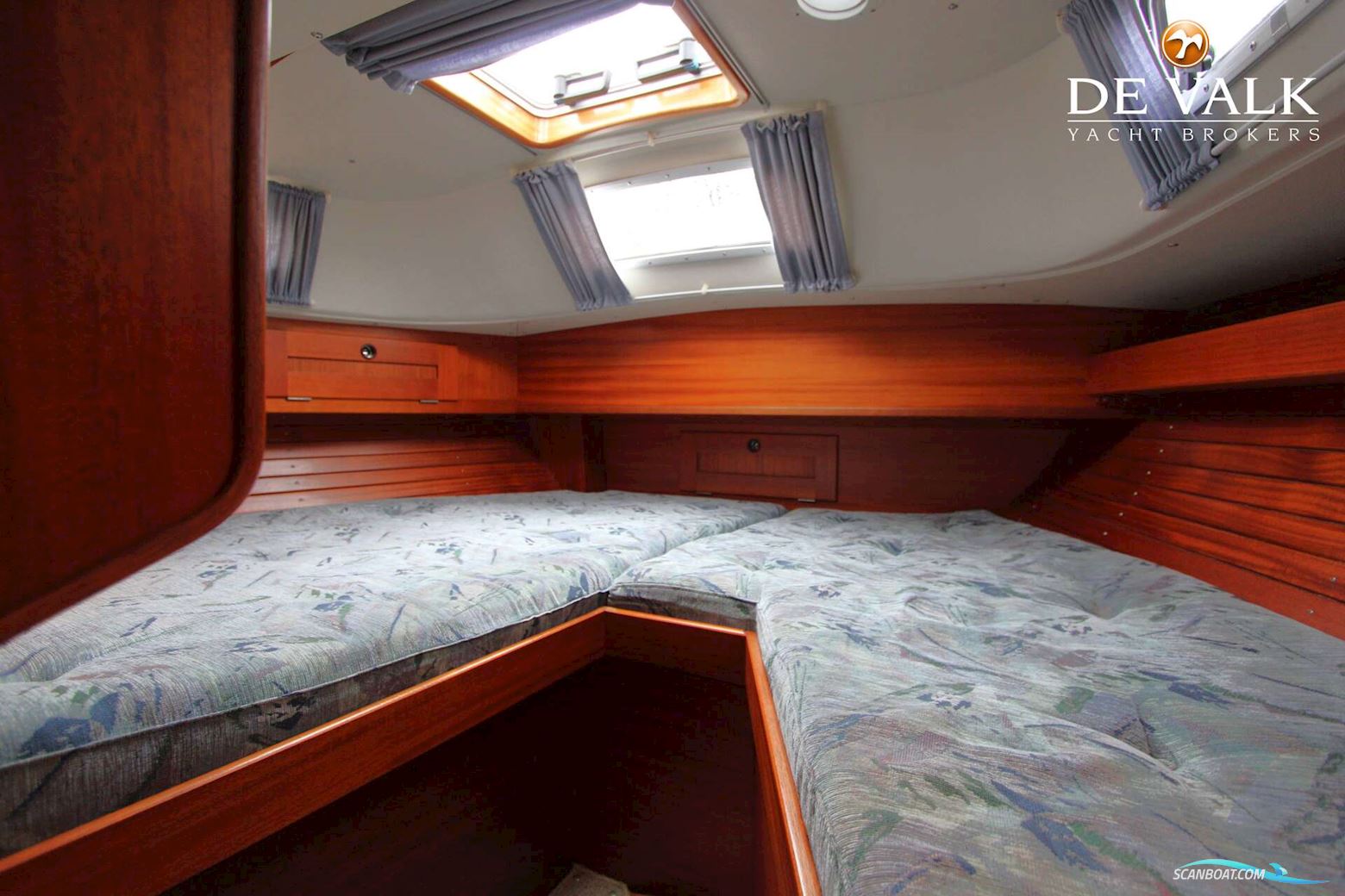 Hallberg Rassy 36