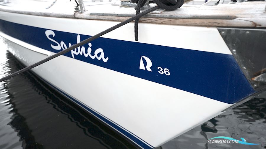 Hallberg-Rassy 36