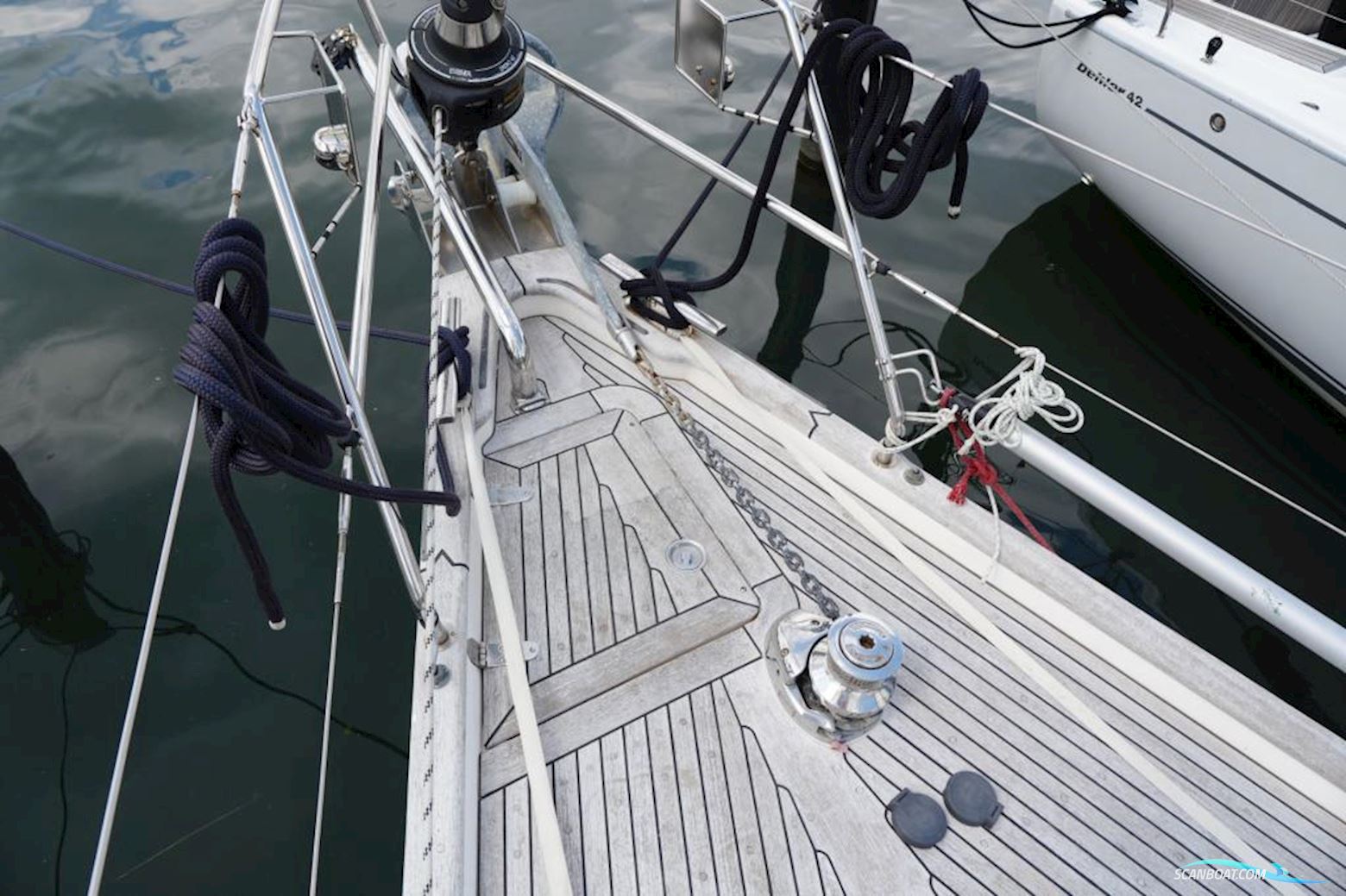 Hallberg-rassy 37