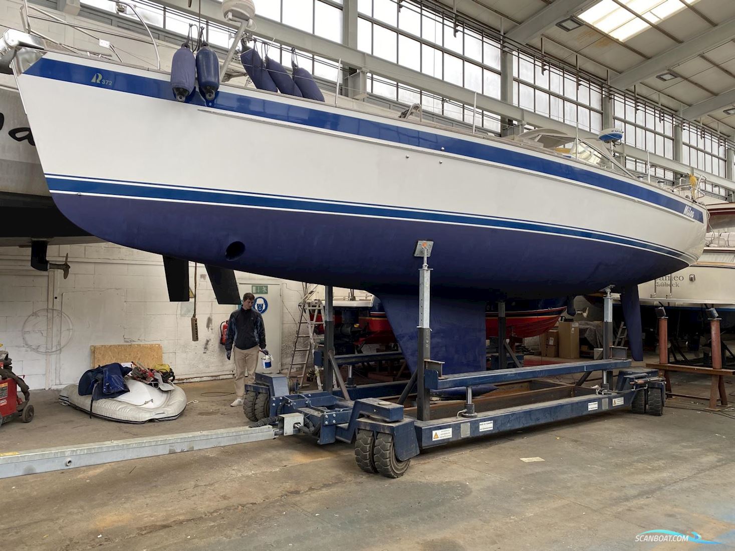 Hallberg-Rassy 372