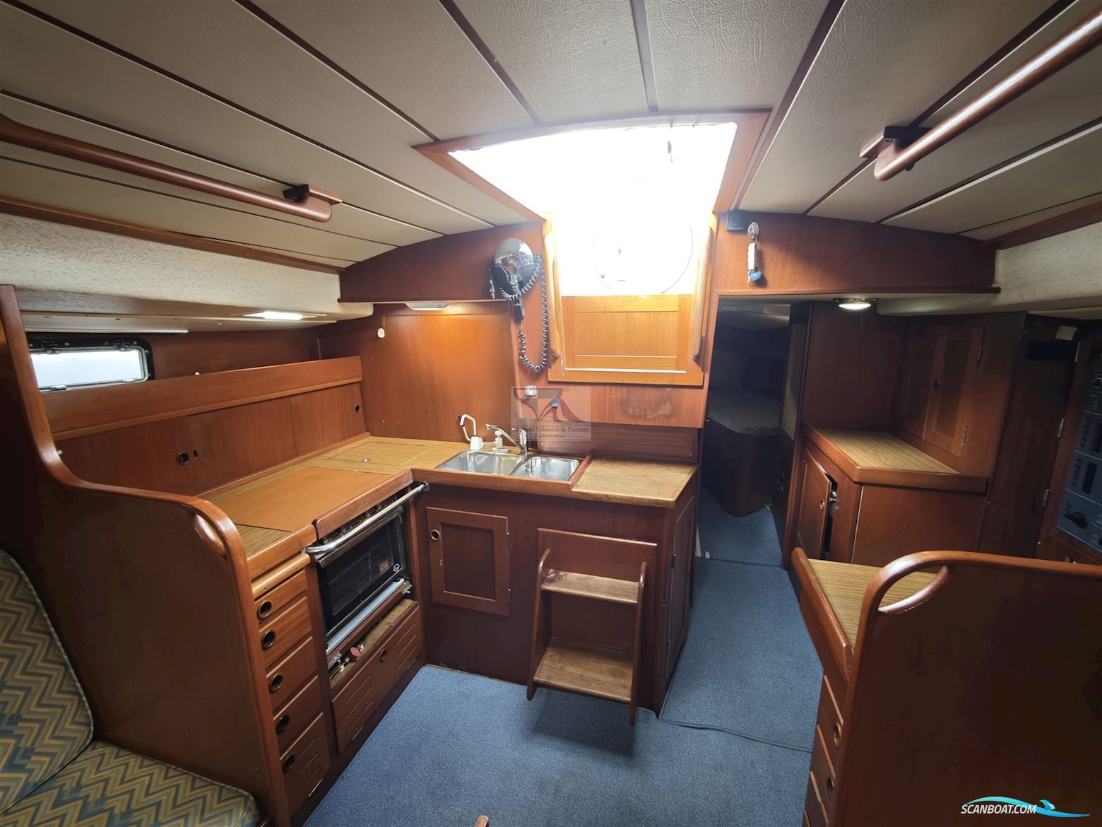 Hallberg Rassy 38