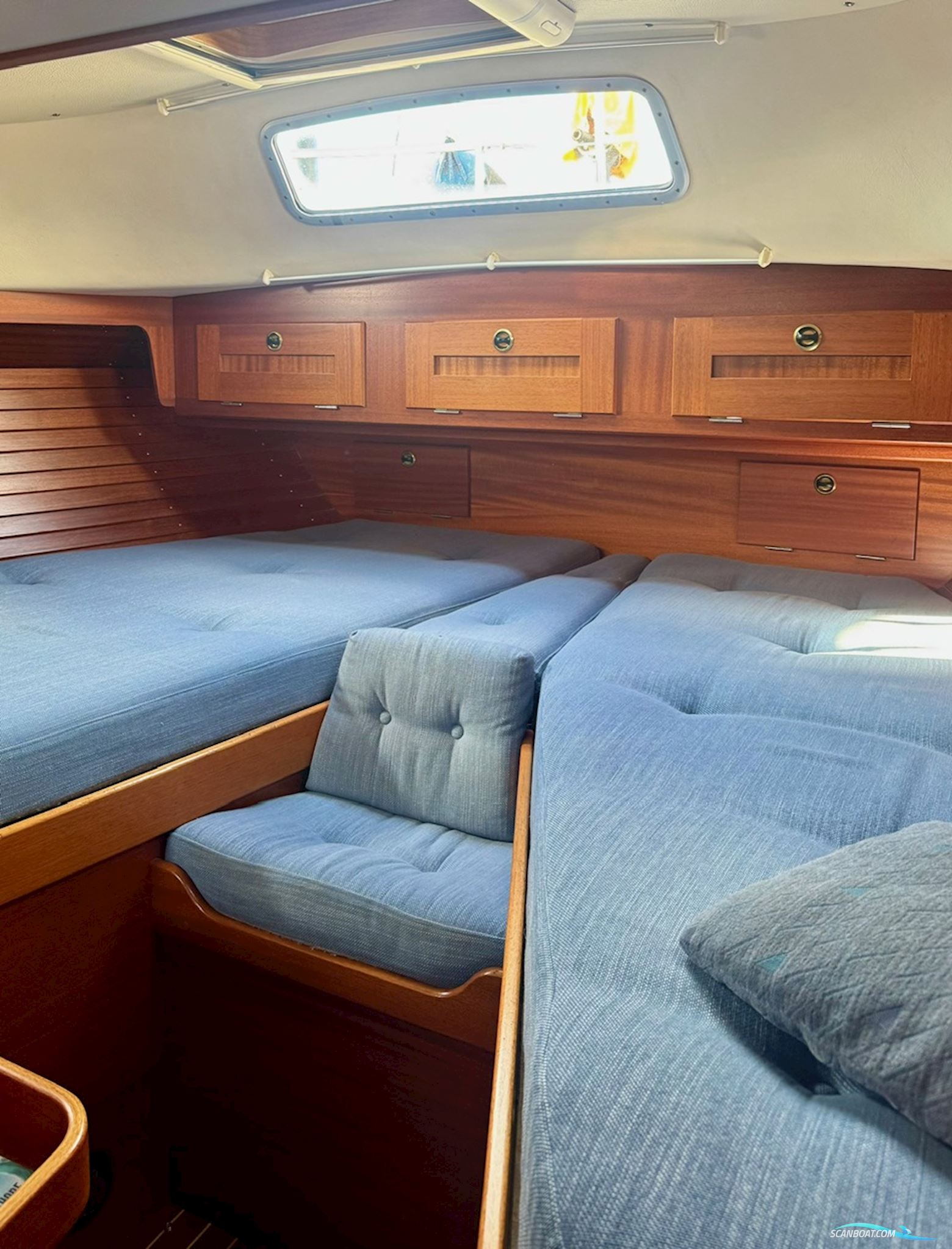 Hallberg-Rassy 39 Mk II