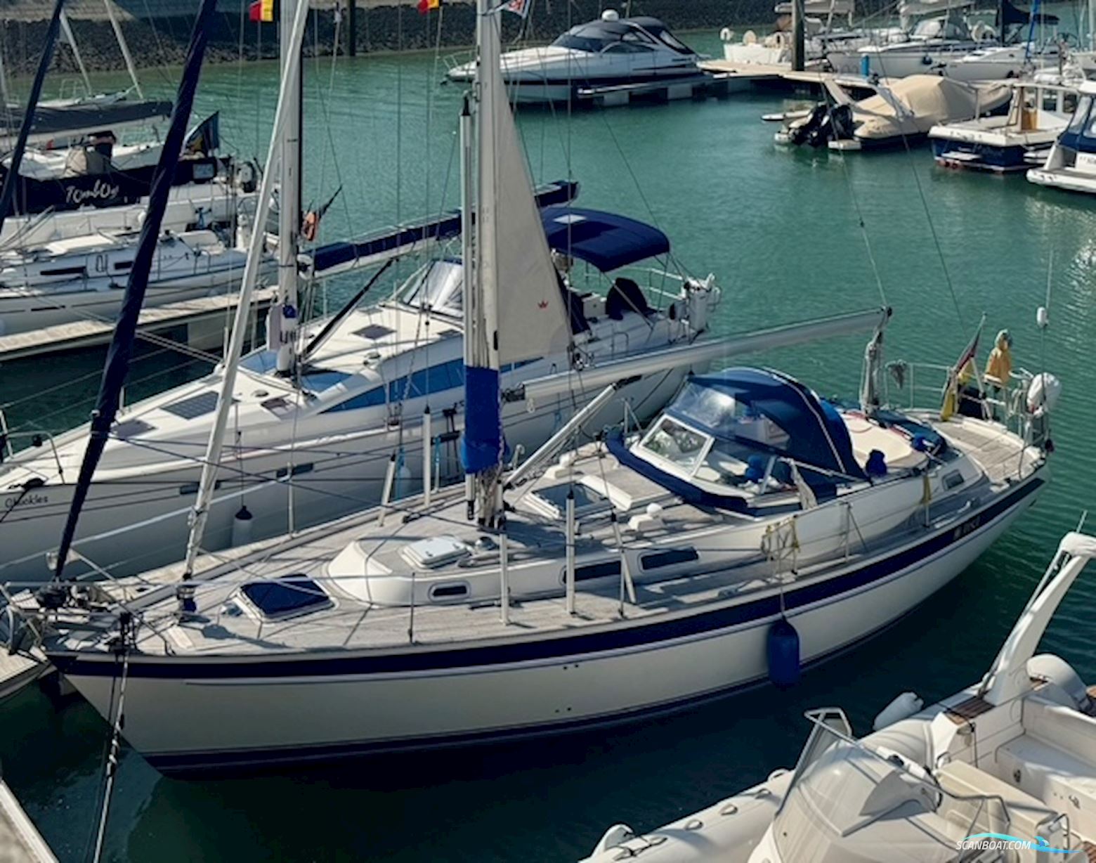 Hallberg-Rassy 39 Mk II