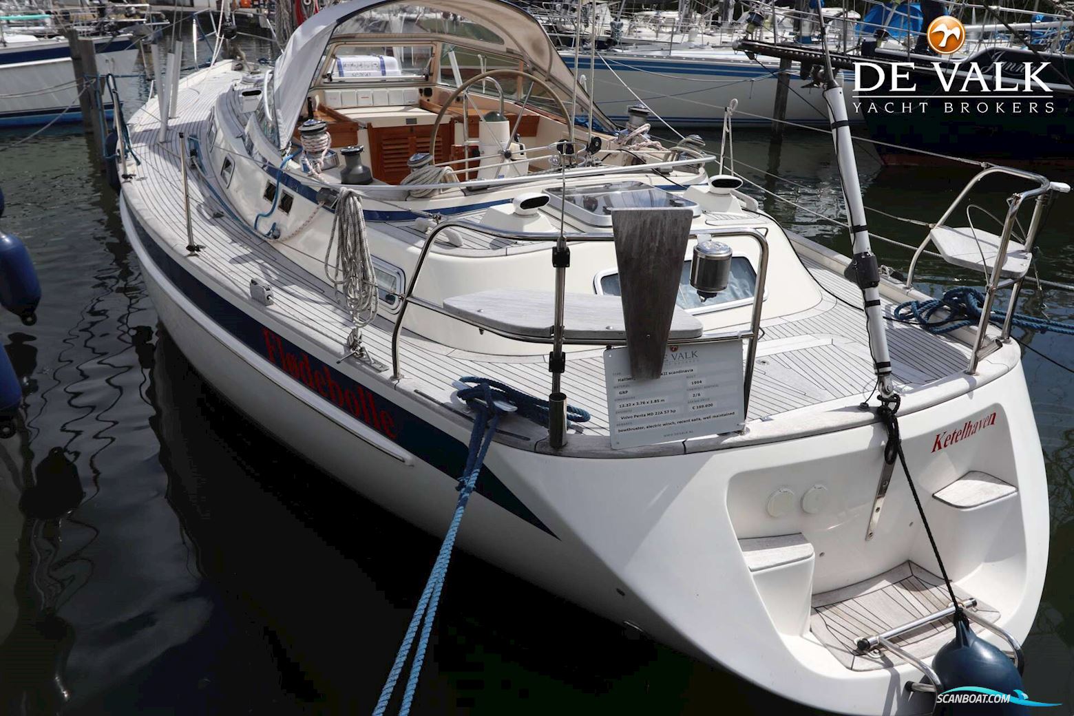 Hallberg Rassy 39