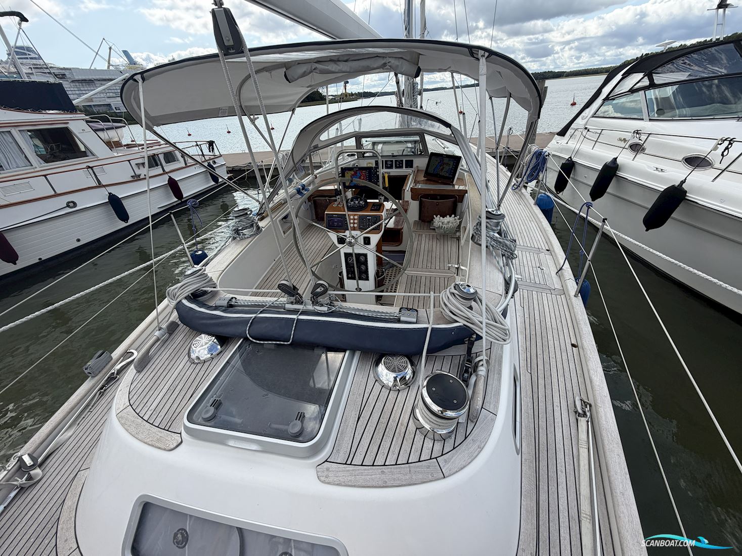 Hallberg-Rassy 39