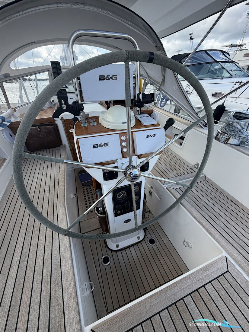 Hallberg-Rassy 39