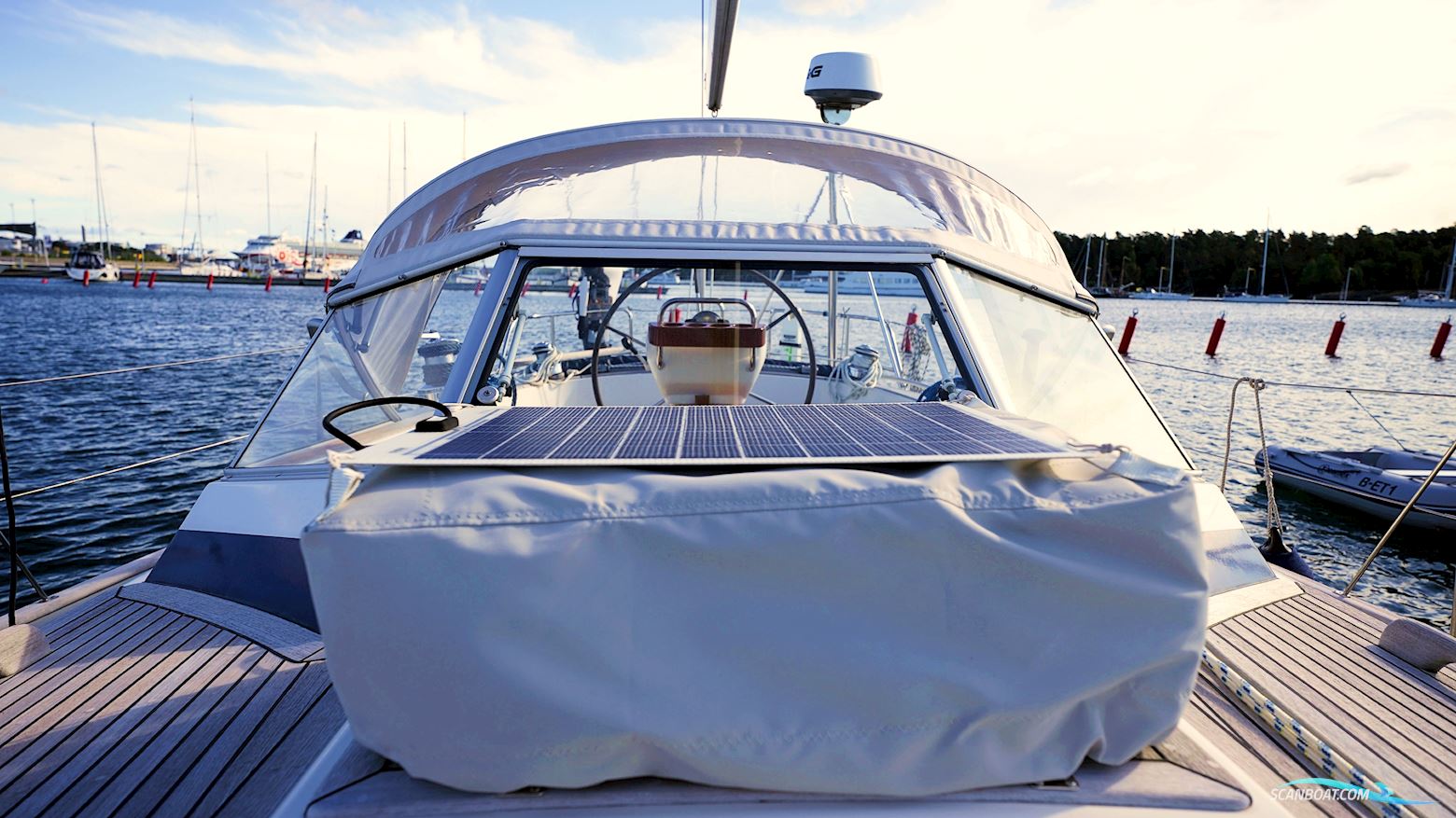 Hallberg-Rassy 39