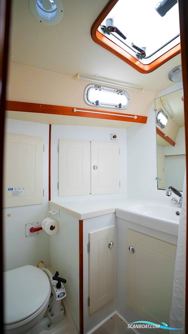 Hallberg-Rassy 39