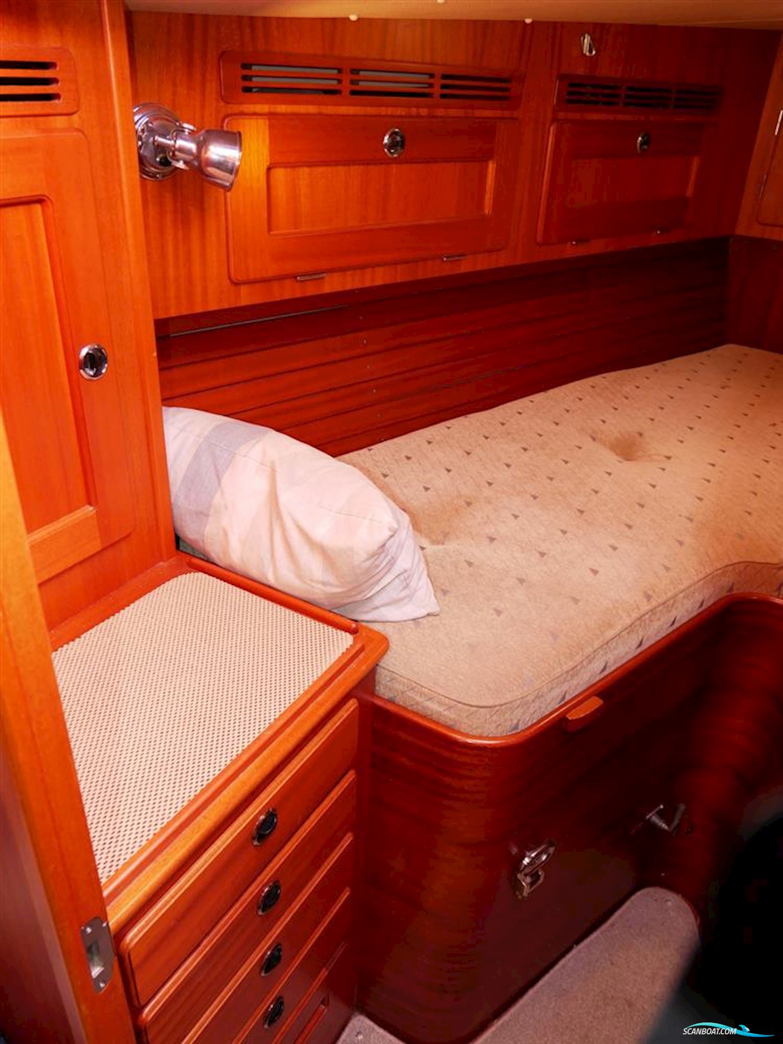 Hallberg Rassy 40 MK1